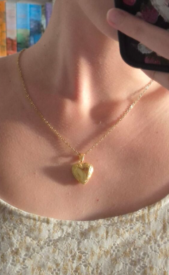 Imagem #1 de Helena Rocha