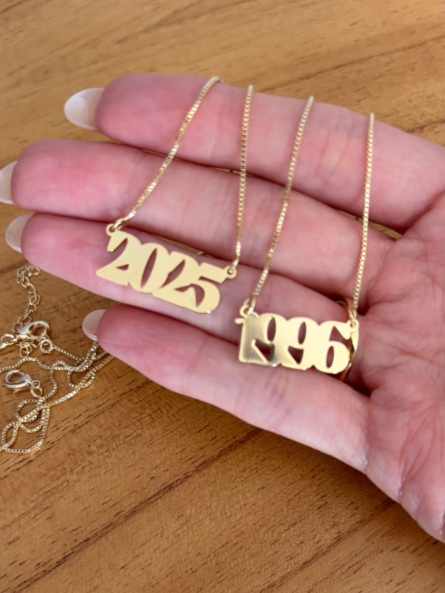 Colar Personalizado com Ano